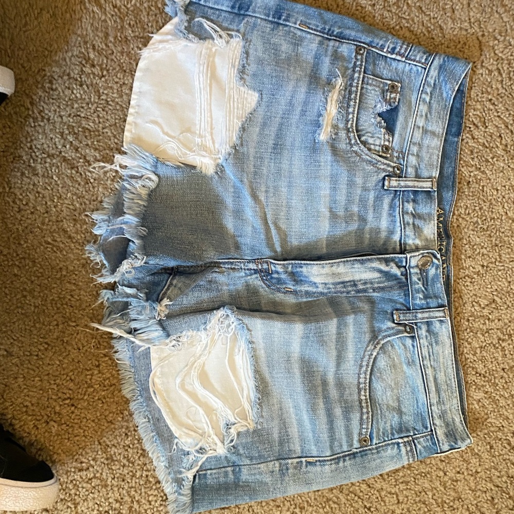 Cute Distressed short shorts